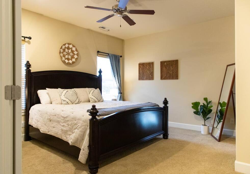 Sunserra Villa! Movie Room, Family Friendly, Bbqs, Pools, Free Golf! Quincy Exterior foto